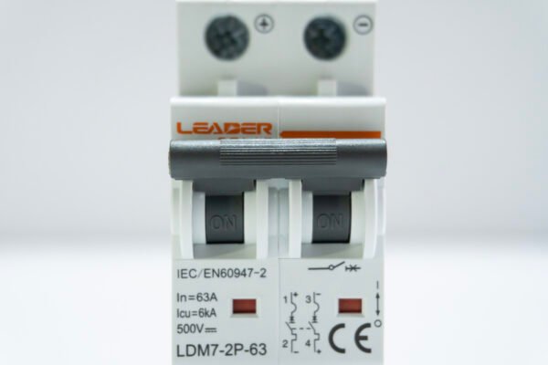 Breaker 2P 500VDC 16A, 20A, 32A, 40A, 50A, 63A LEADER - Imagen 3